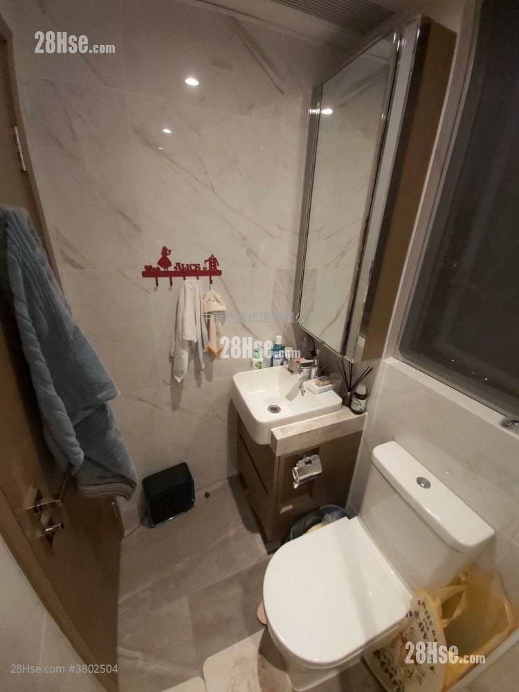 Astoria Crest Sell 1 Bedroom , 1 Bathroom 260 ft²