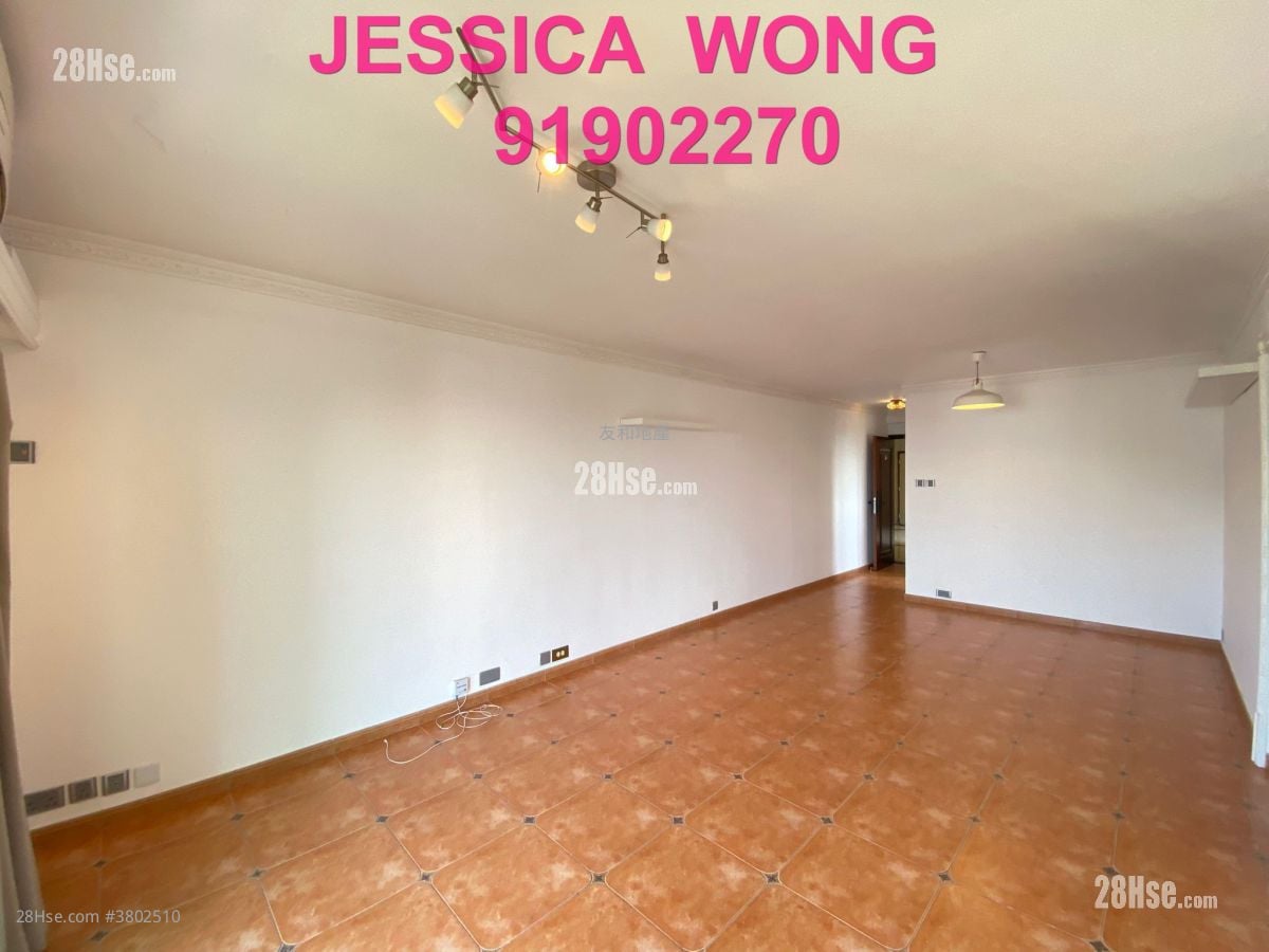 Beacon Heights Rental 3 Bedrooms , 2 Bathrooms 844 ft²