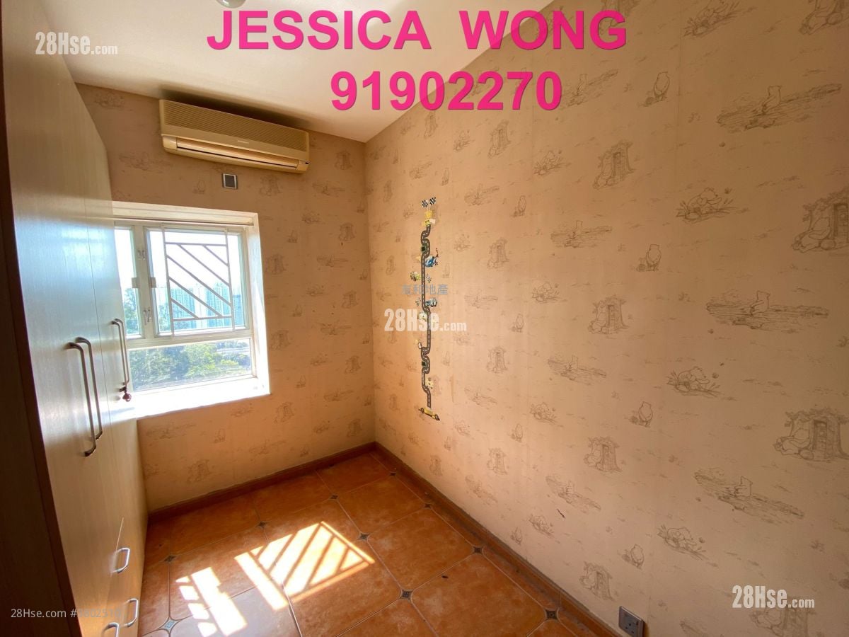 Beacon Heights Rental 3 Bedrooms , 2 Bathrooms 844 ft²