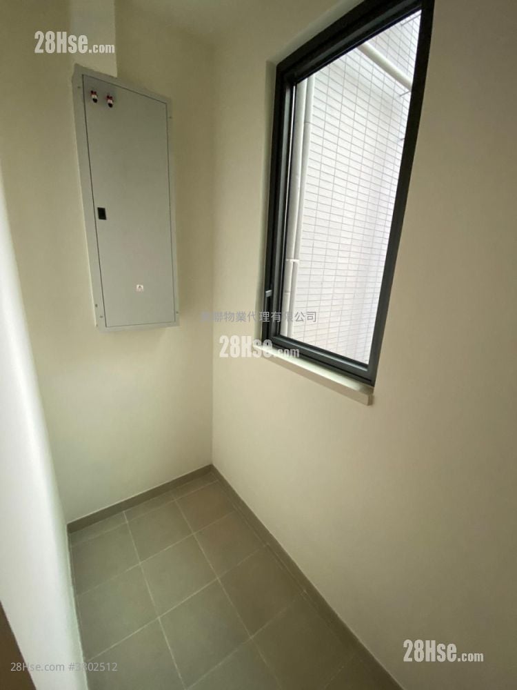 Wetland Seasons Park Sell 4 Bedrooms , 3 Bathrooms 913 ft²