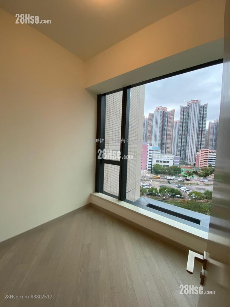 Wetland Seasons Park Sell 4 Bedrooms , 3 Bathrooms 913 ft²