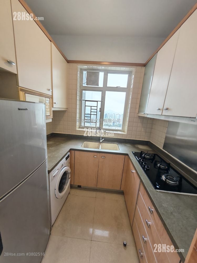 The Orchards Sell 3 Bedrooms , 2 Bathrooms 752 ft²