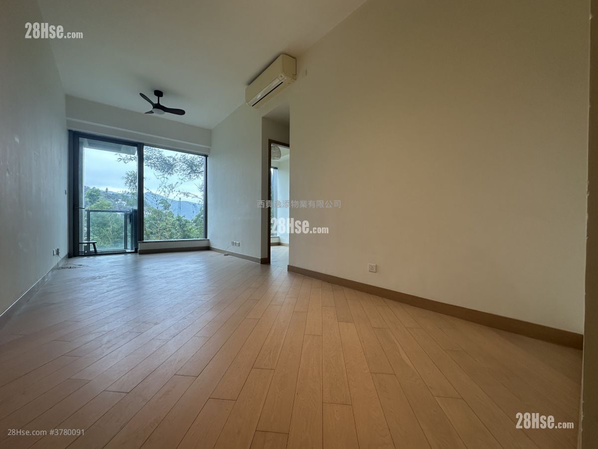 逸珑园 售盘 2 房 , 1 浴室 700 平方尺