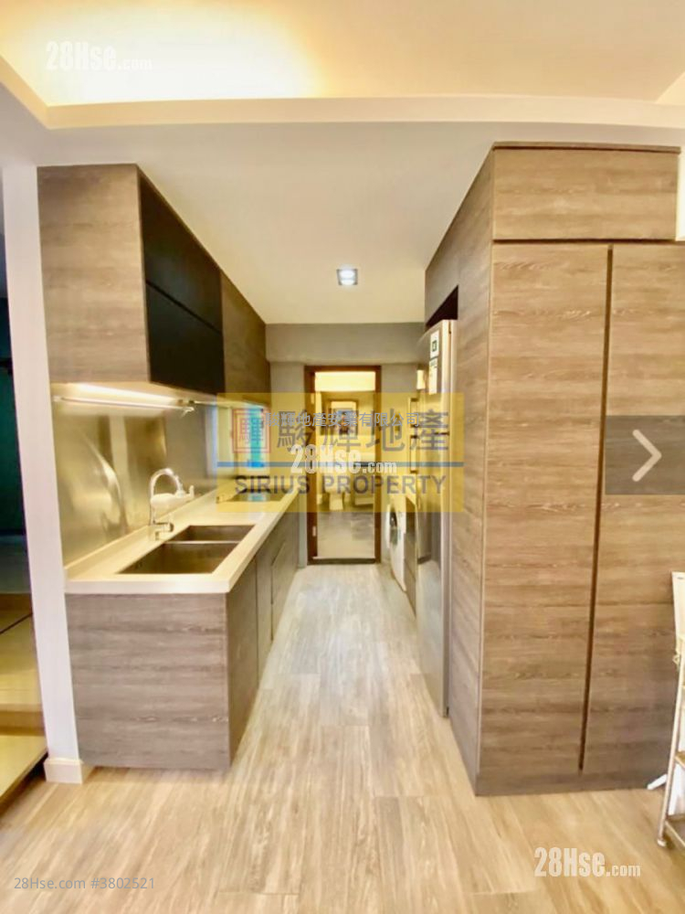 Creative Mansion Sell 2 Bedrooms , 1 Bathroom 493 ft²