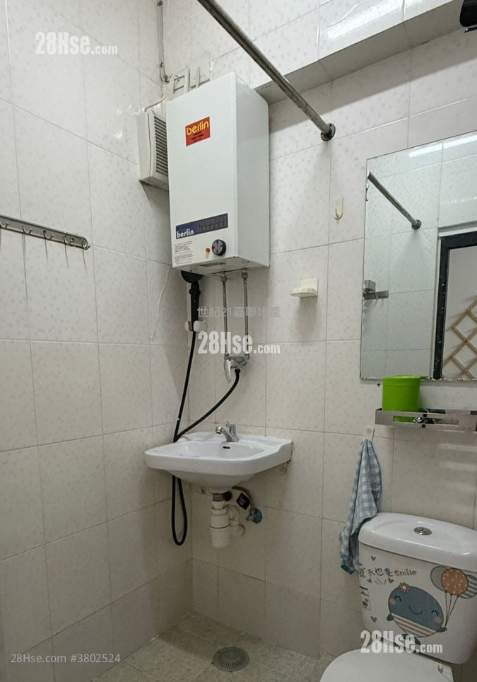 惠风街13-15号 租盘 2 房 , 1 浴室 300 平方尺