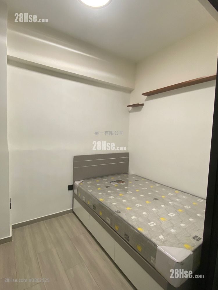 Hoi Deen Court Rental 1 Bedroom , 1 Bathroom 180 ft²