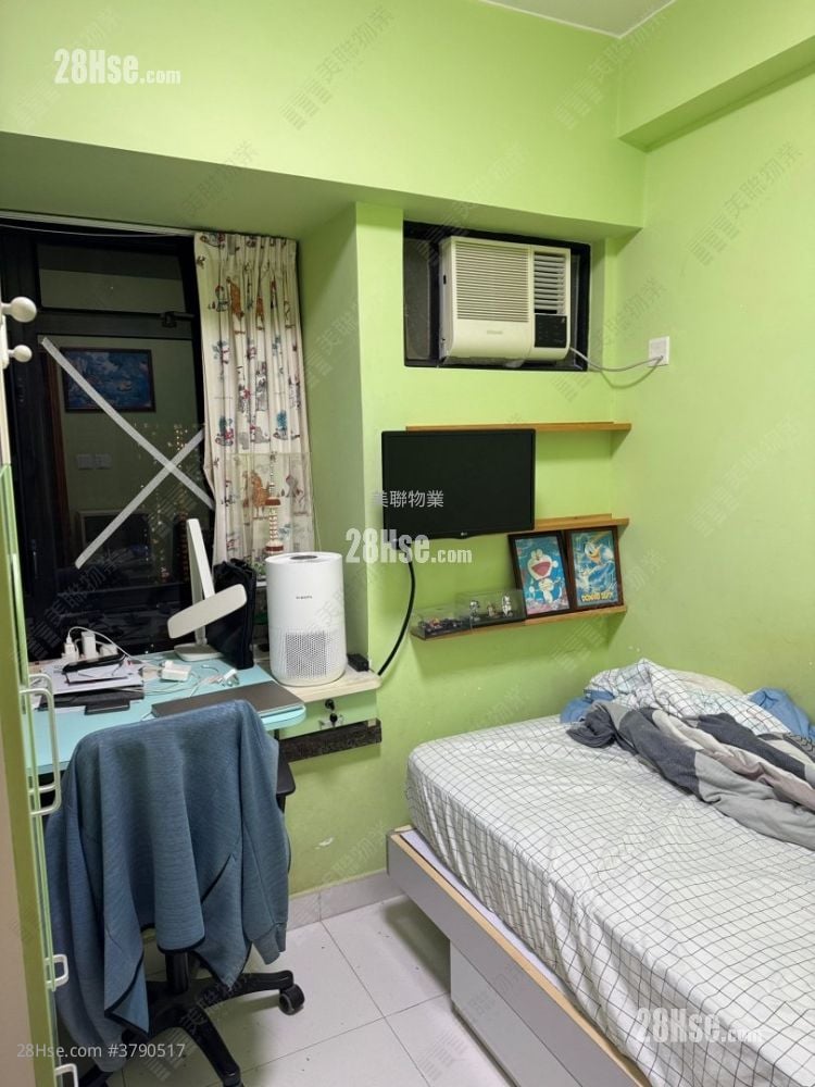 Sunshine City Sell 3 Bedrooms , 1 Bathroom 551 ft²