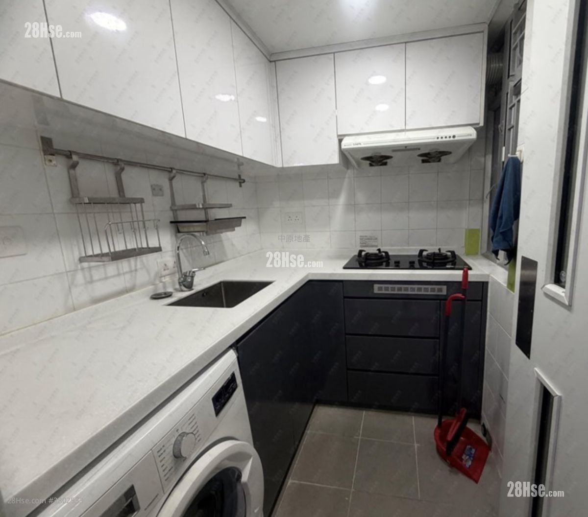 Hoi Lok Court Sell 1 Bedroom 391 ft²