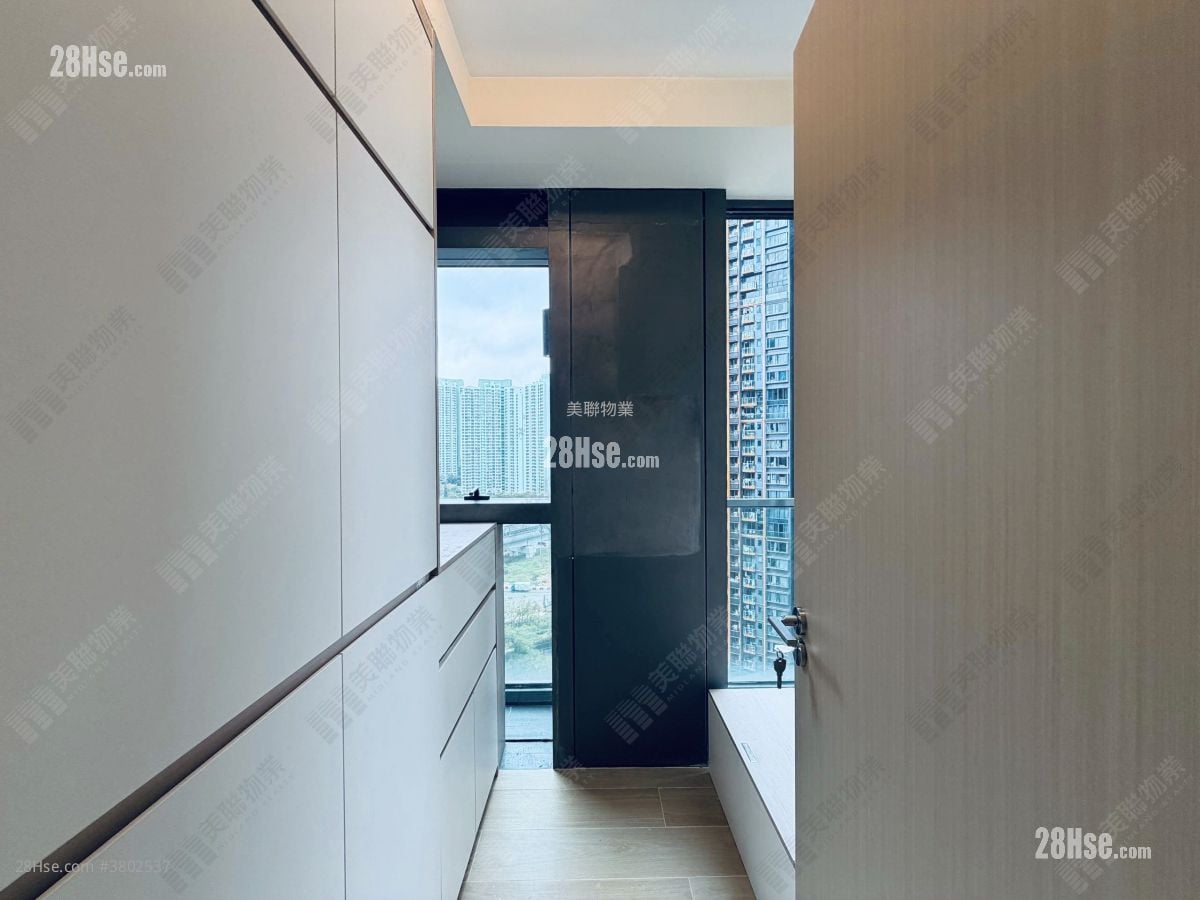 Double Cove Sell 1 Bedroom , 1 Bathroom 523 ft²