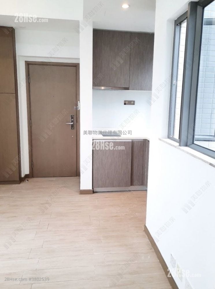 Astoria Crest Sell 1 Bedroom , 1 Bathroom 260 ft²