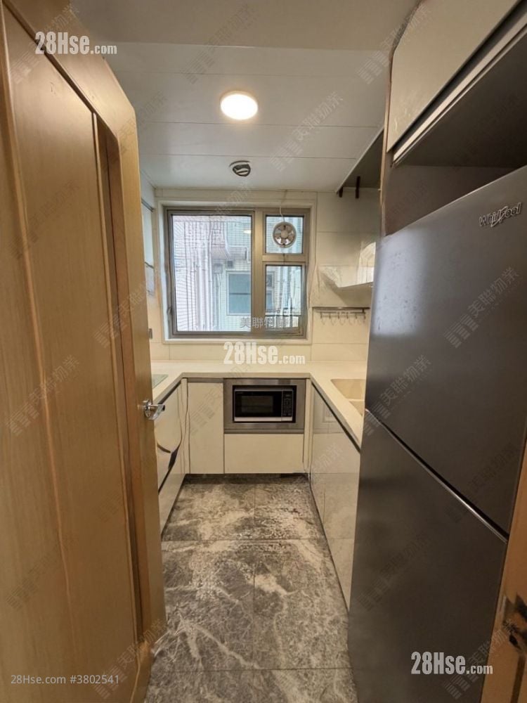 Harbour Green Rental 2 Bedrooms , 1 Bathroom 478 ft²