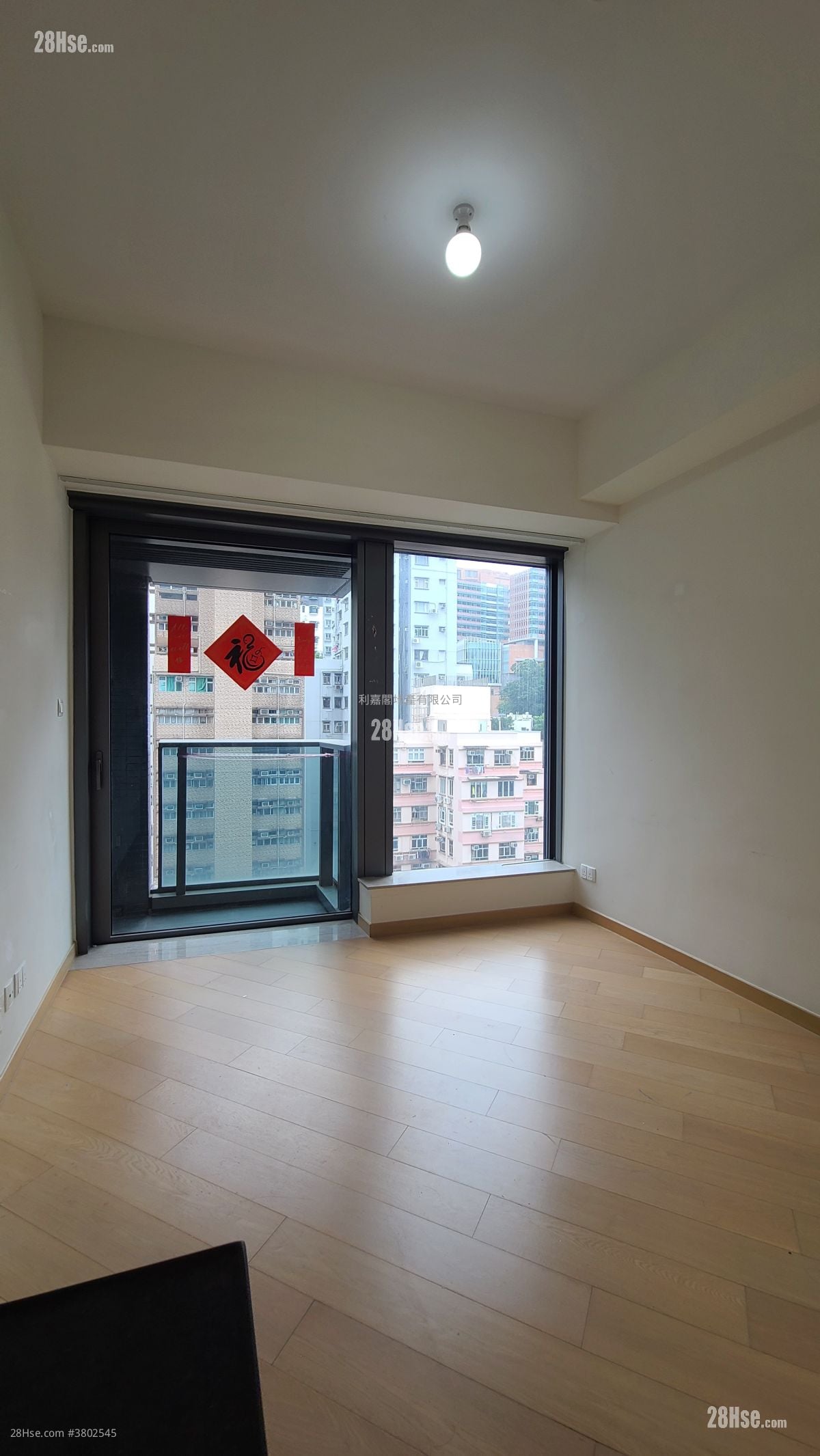 Novum West Rental 230 ft²