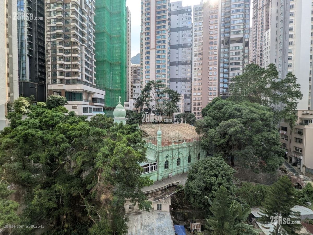 Scenic Rise Sell 2 Bedrooms , 2 Bathrooms 673 ft²