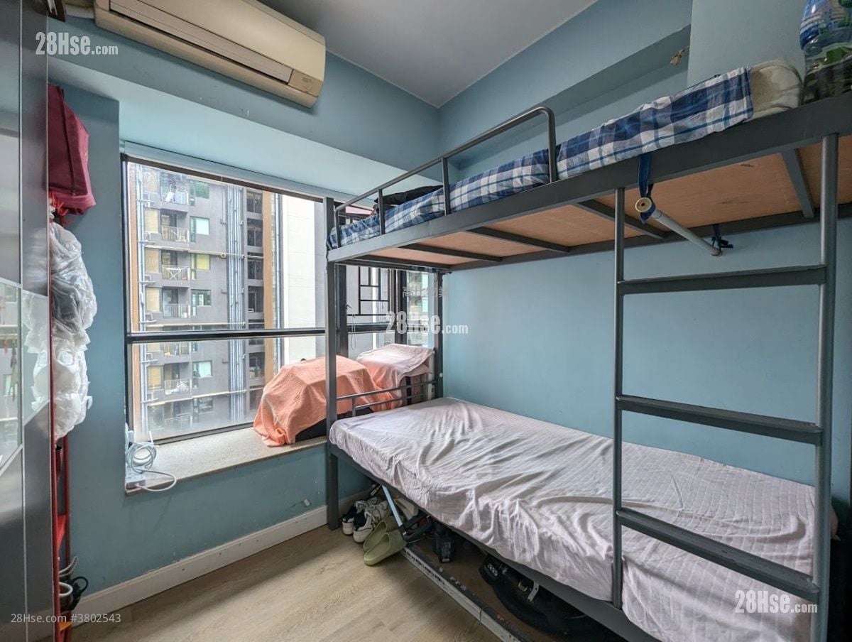 Scenic Rise Sell 2 Bedrooms , 2 Bathrooms 673 ft²