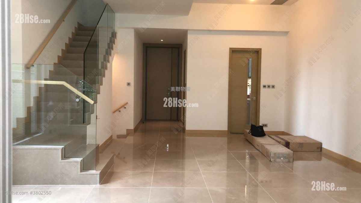 NAPA 售盘 4 房 , 4 浴室 1,763 平方尺