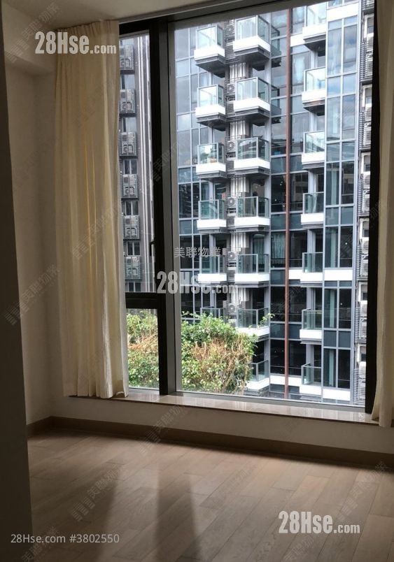 NAPA 售盘 4 房 , 4 浴室 1,763 平方尺