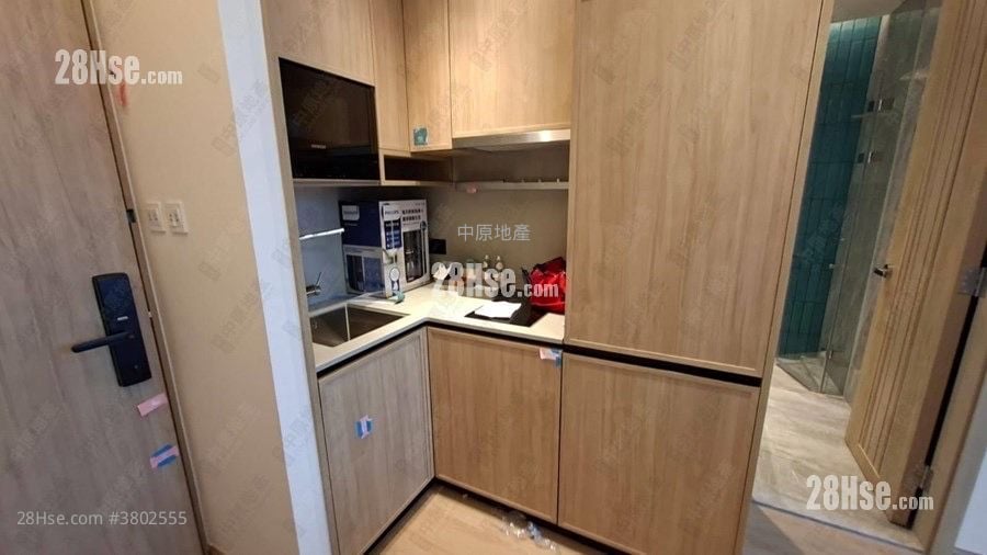 朗天峰 售盘 1 房 286 平方尺