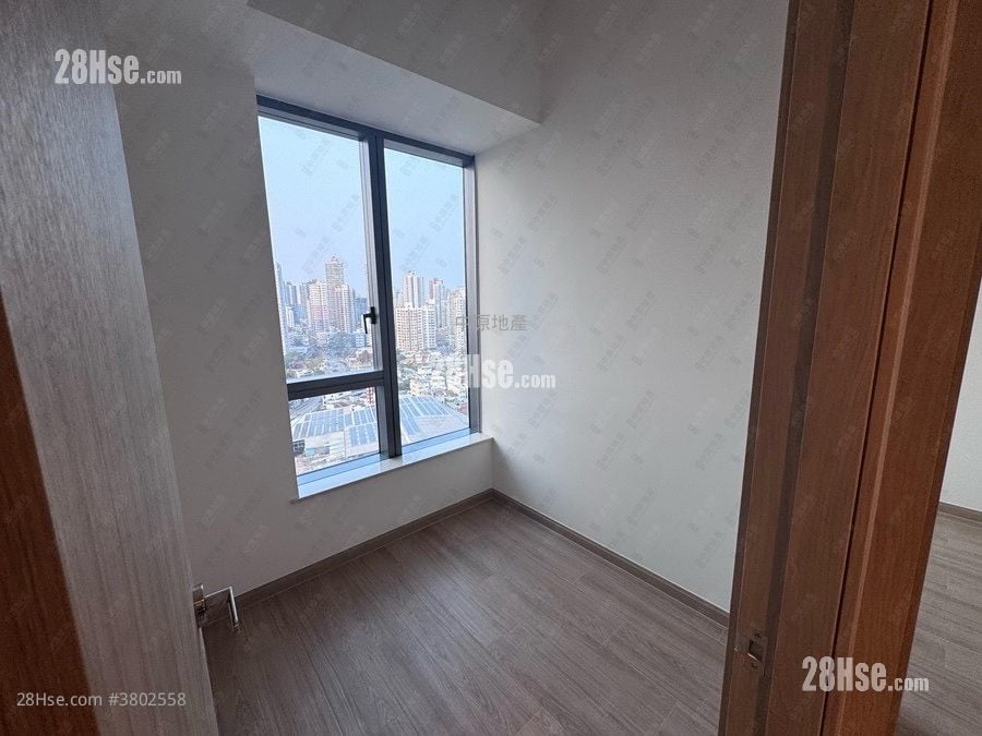 朗天峰 售盘 2 房 397 平方尺