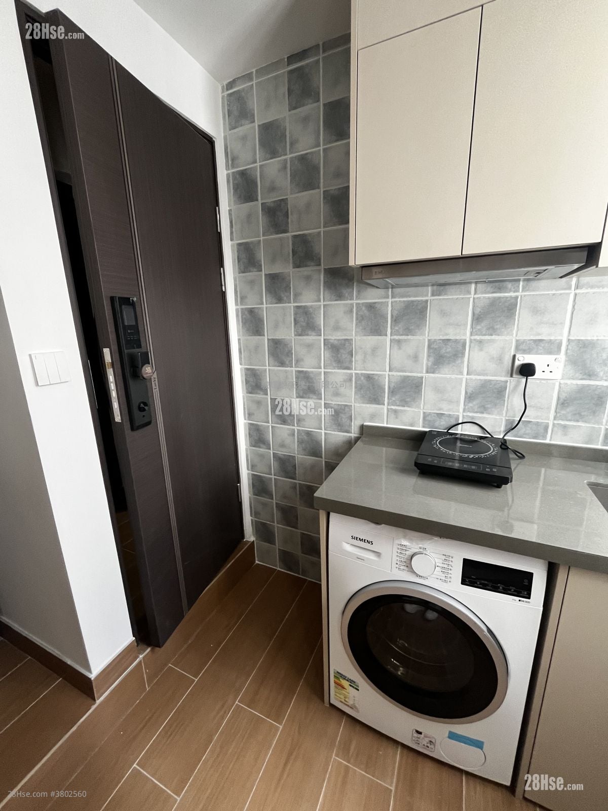 泰港大厦 租盘 1 浴室 150 平方尺