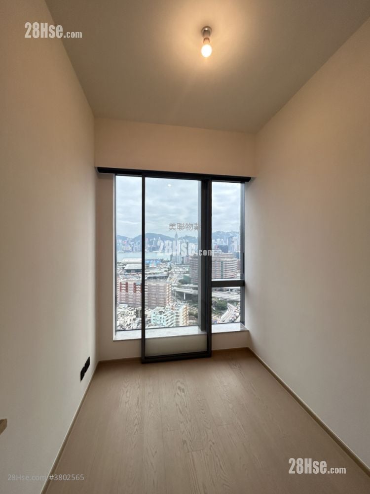 瑜一 租盘 3 房 , 3 浴室 996 平方尺