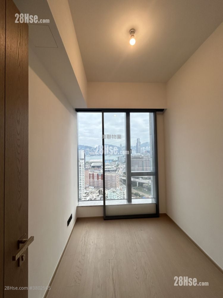 瑜一 租盘 3 房 , 3 浴室 996 平方尺