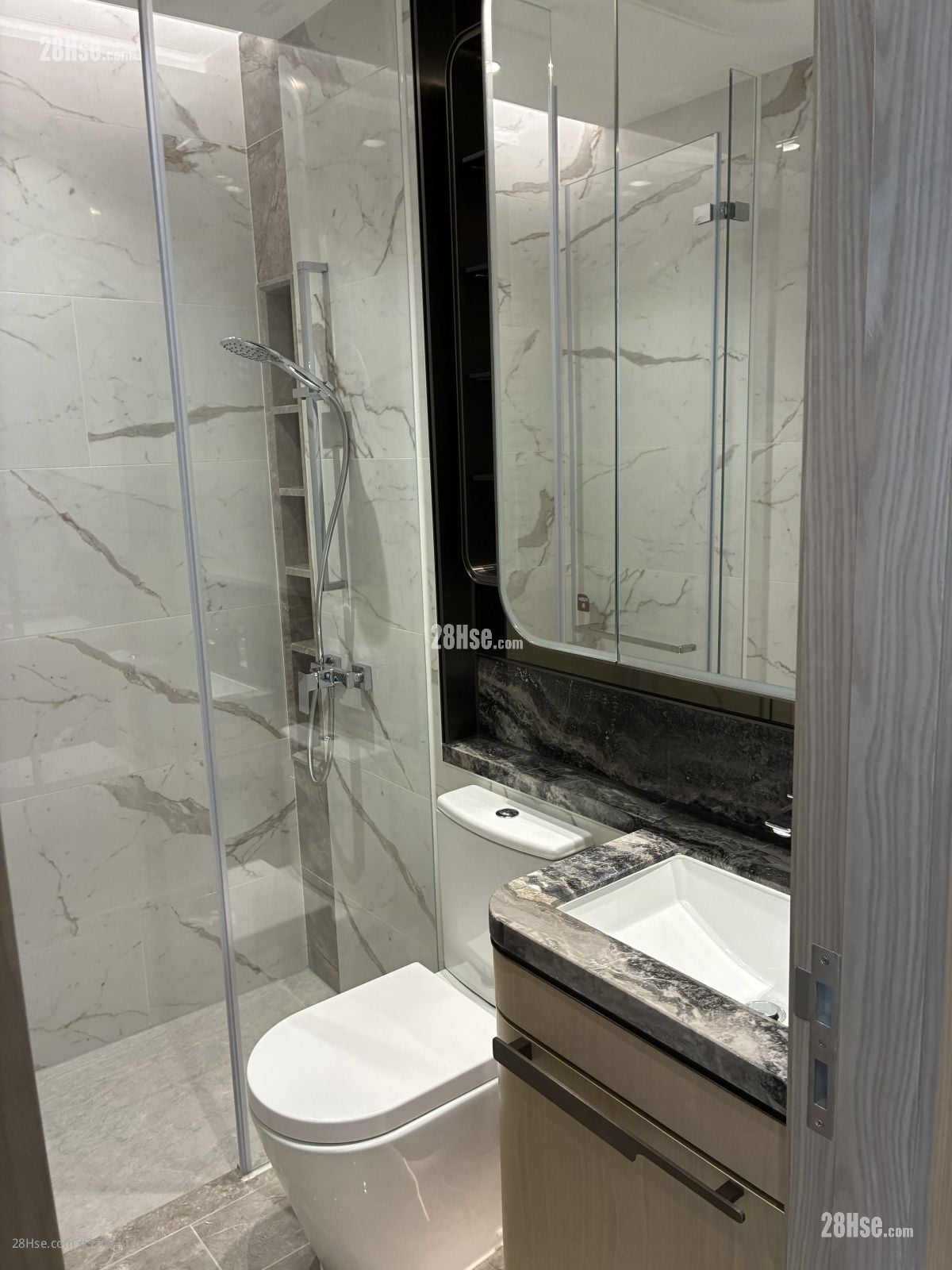 Villa Garda Iii Sell 283 ft²