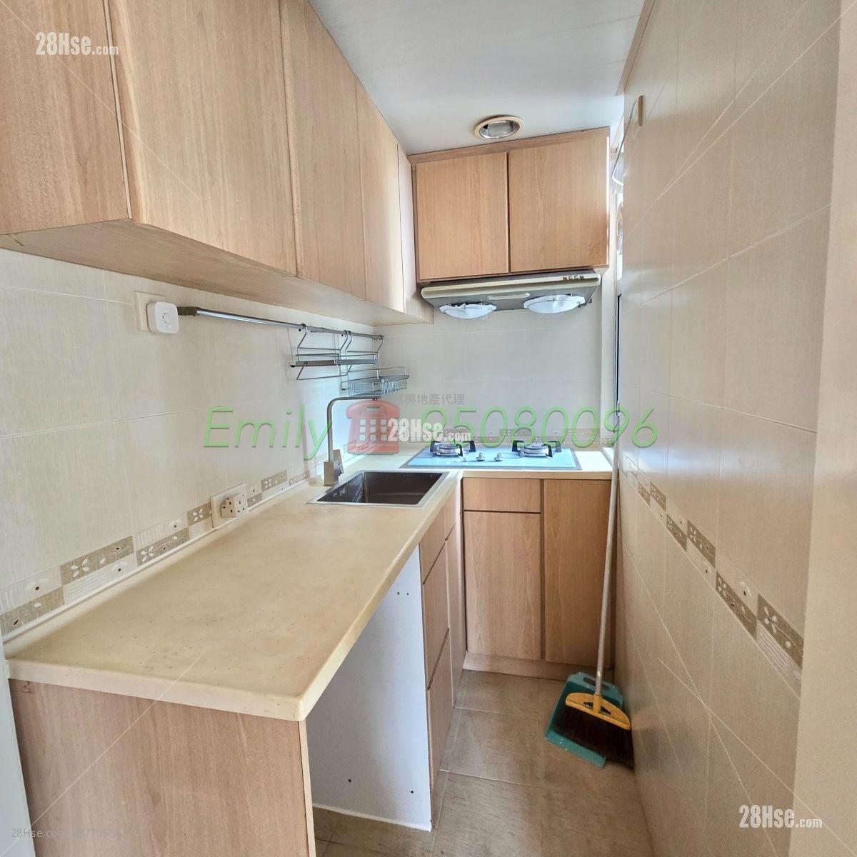 花园城 售盘 2 房 , 1 浴室 268 平方尺