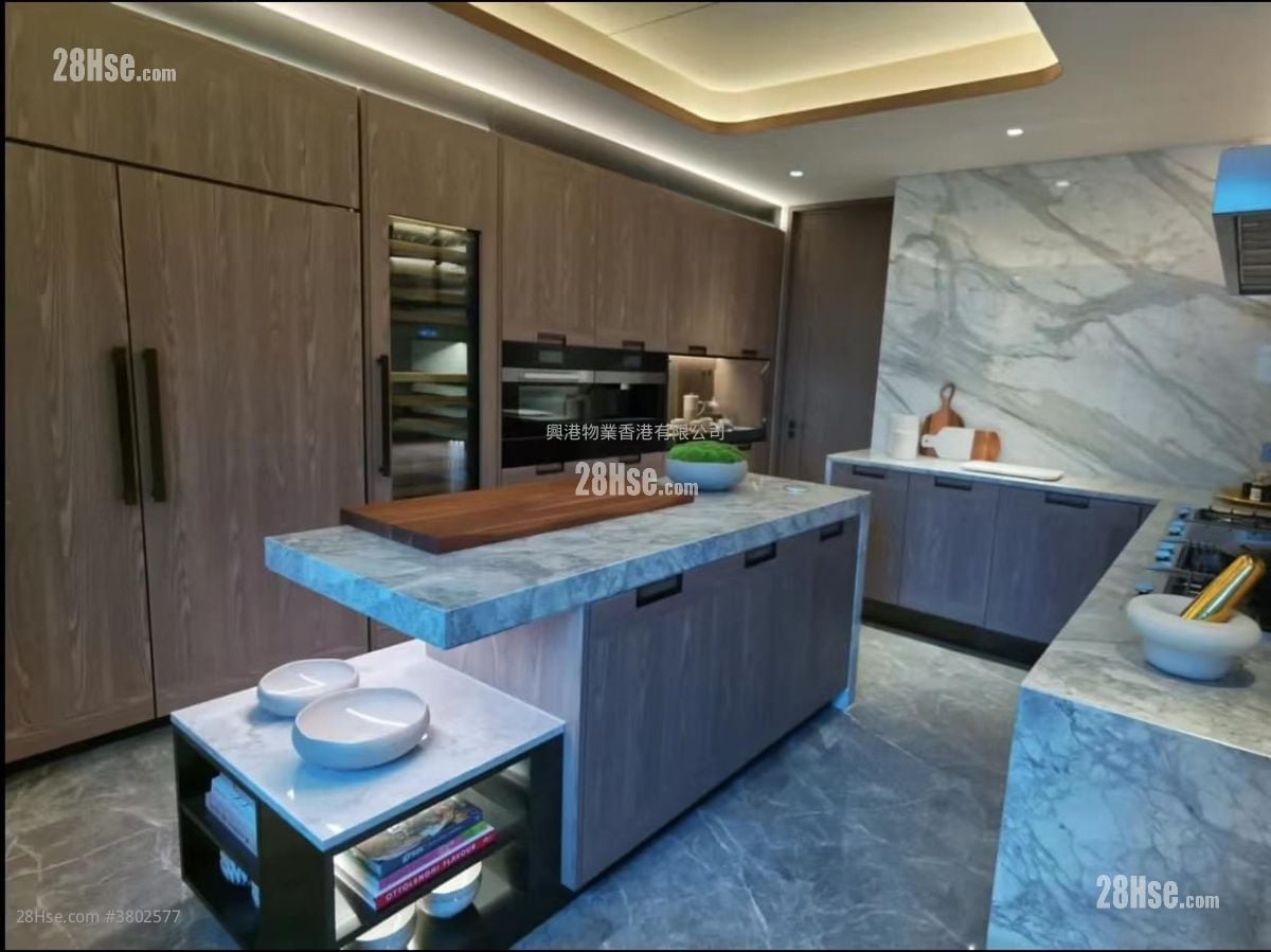 Bluetown Sell 3 Bedrooms , 2 Bathrooms