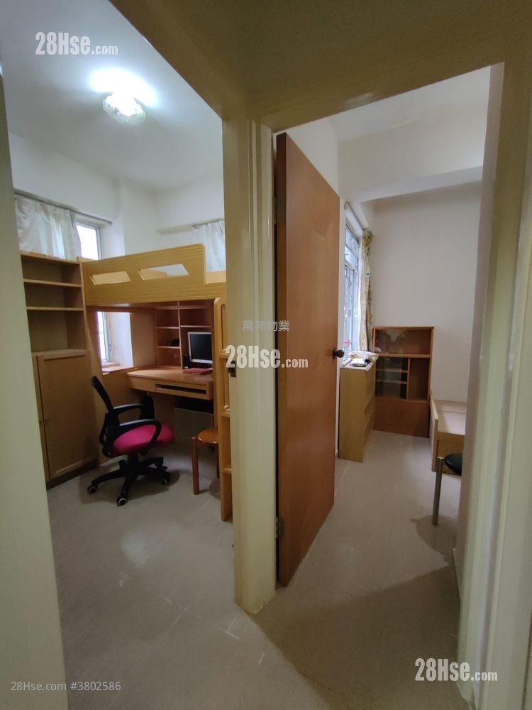 Treasure Garden Sell 2 Bedrooms , 1 Bathroom 398 ft²