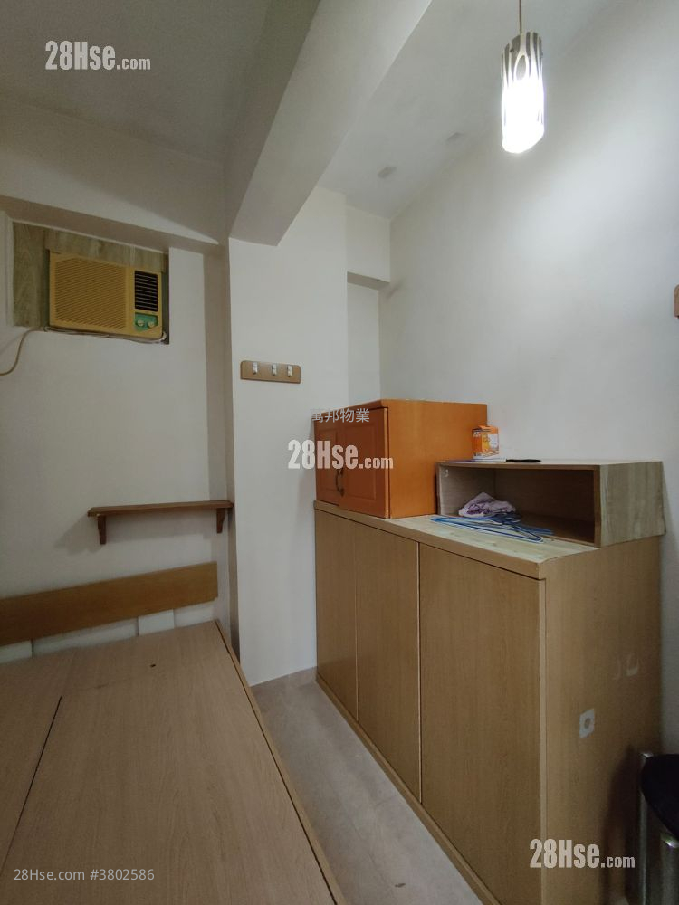 Treasure Garden Sell 2 Bedrooms , 1 Bathroom 398 ft²