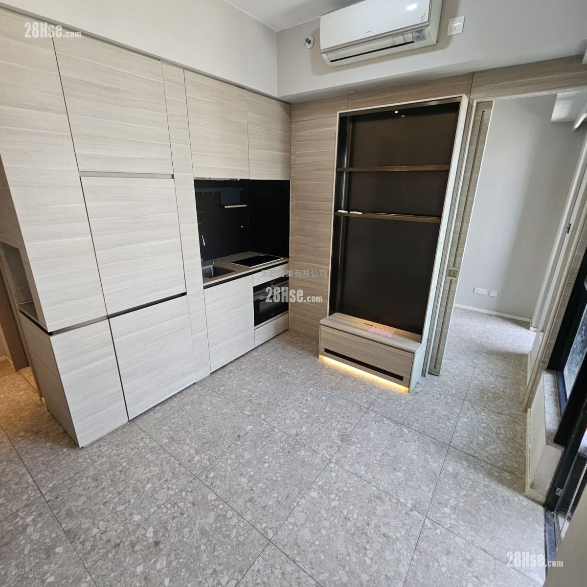 Artisan Garden Sell 1 Bedroom , 1 Bathroom 303 ft²