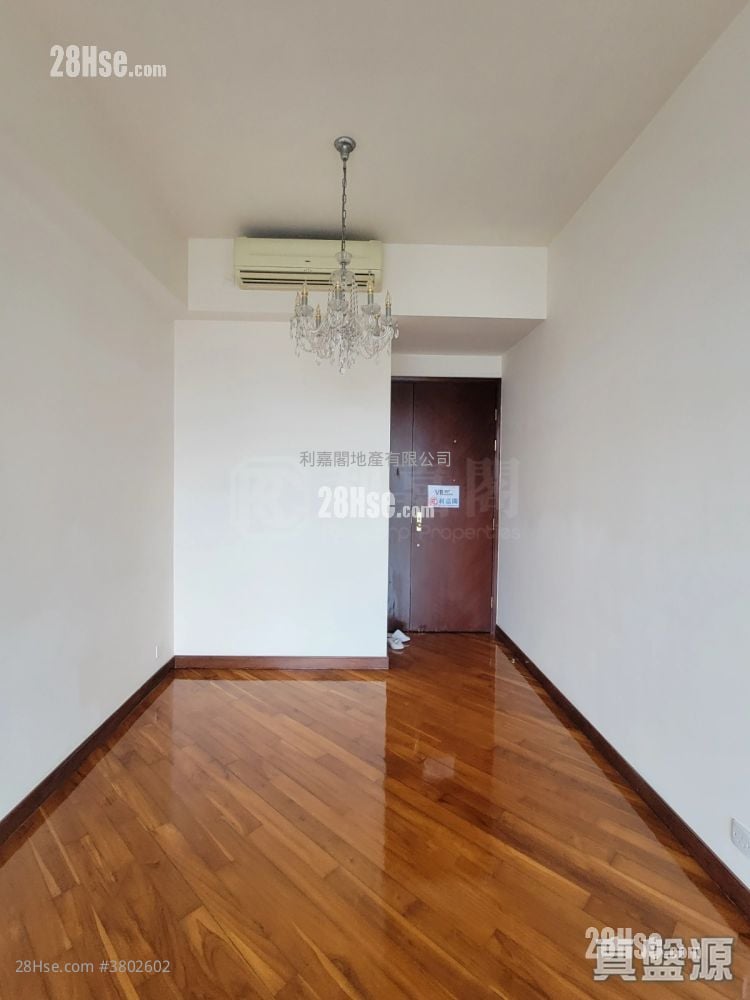 一号银海 售盘 3 房 , 2 浴室 665 平方尺