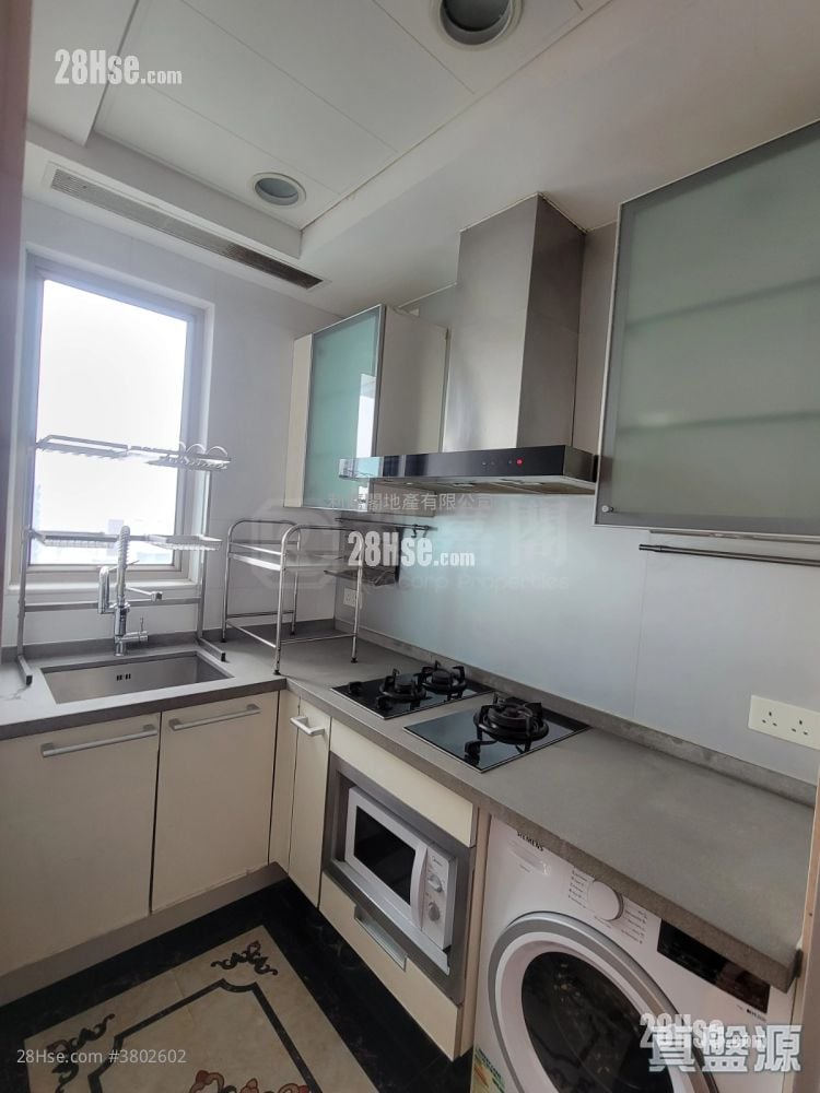 一号银海 售盘 3 房 , 2 浴室 665 平方尺