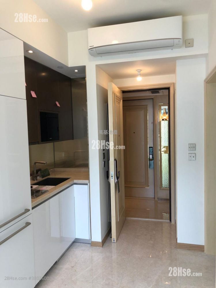 63 Pokfulam Rental 2 Bedrooms , 1 Bathroom 310 ft²
