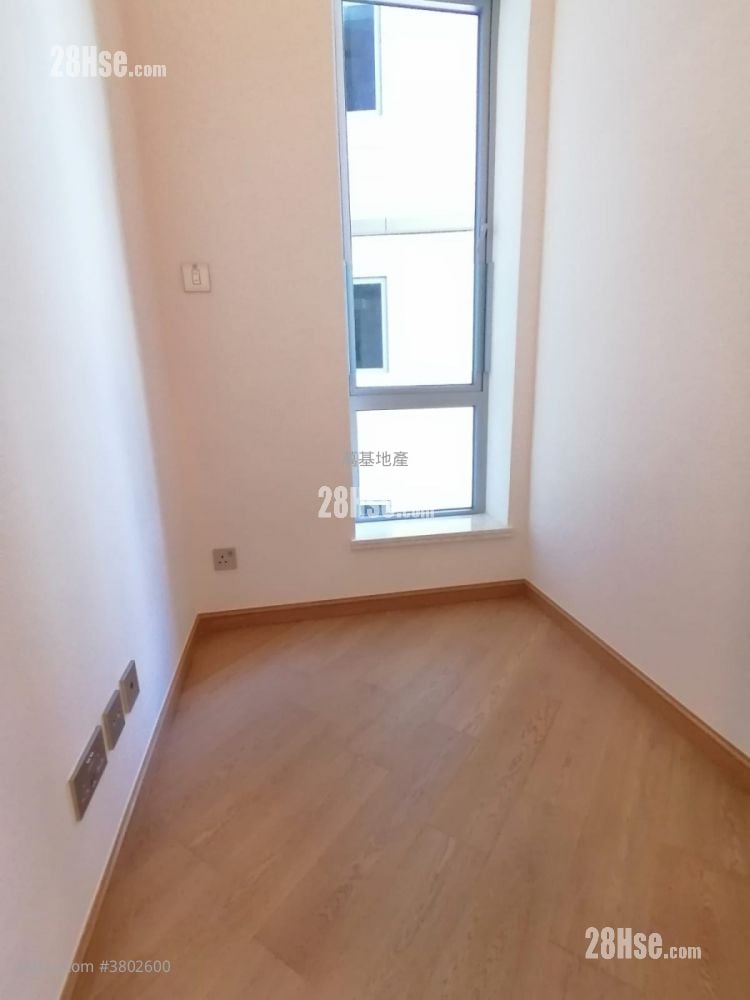 63 Pokfulam Rental 2 Bedrooms , 1 Bathroom 310 ft²