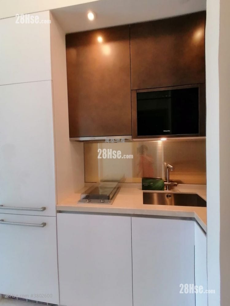 63 Pokfulam Rental 2 Bedrooms , 1 Bathroom 310 ft²
