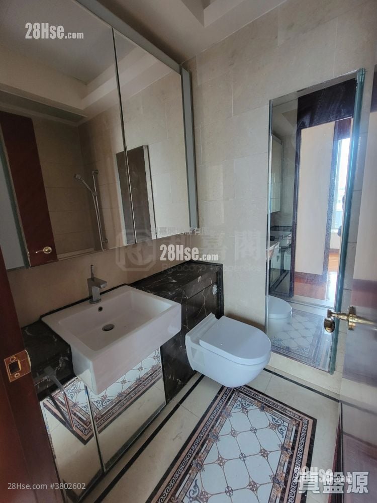 一号银海 售盘 3 房 , 2 浴室 665 平方尺