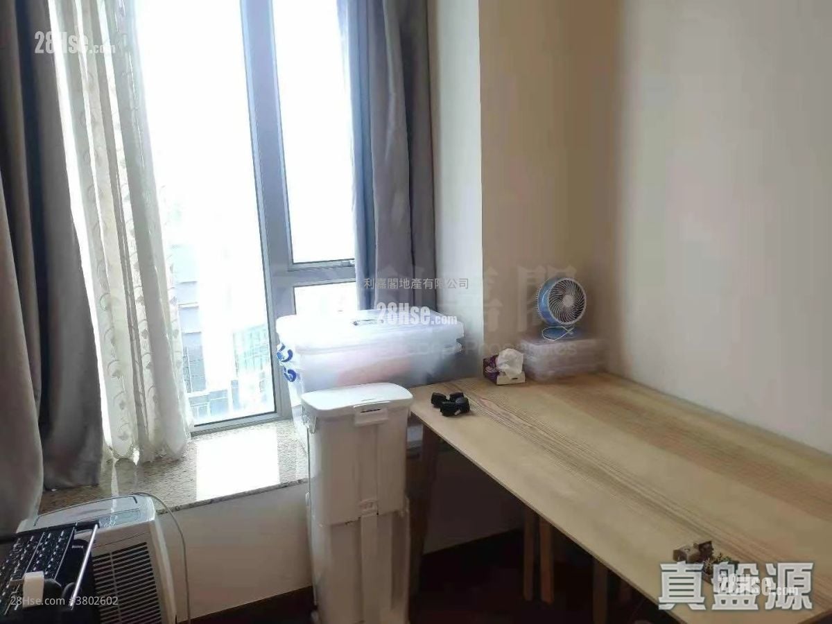 一号银海 售盘 3 房 , 2 浴室 665 平方尺