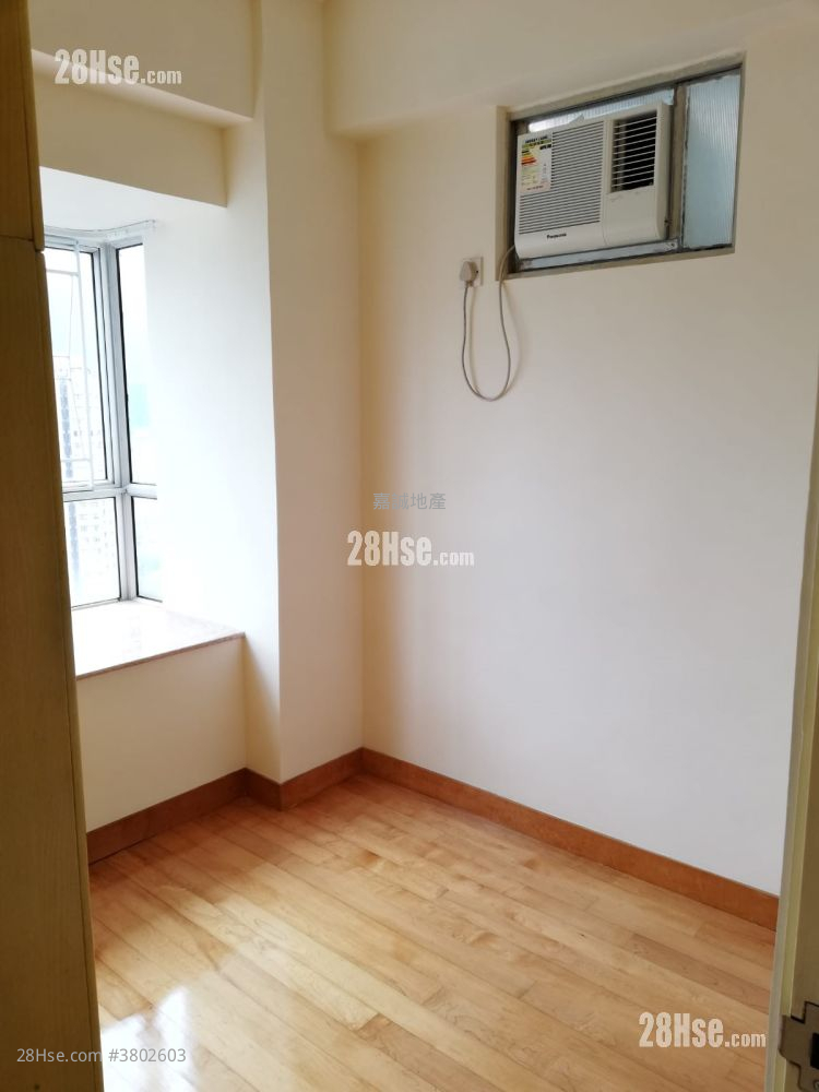 Tai Po Centre Sell 299 ft²