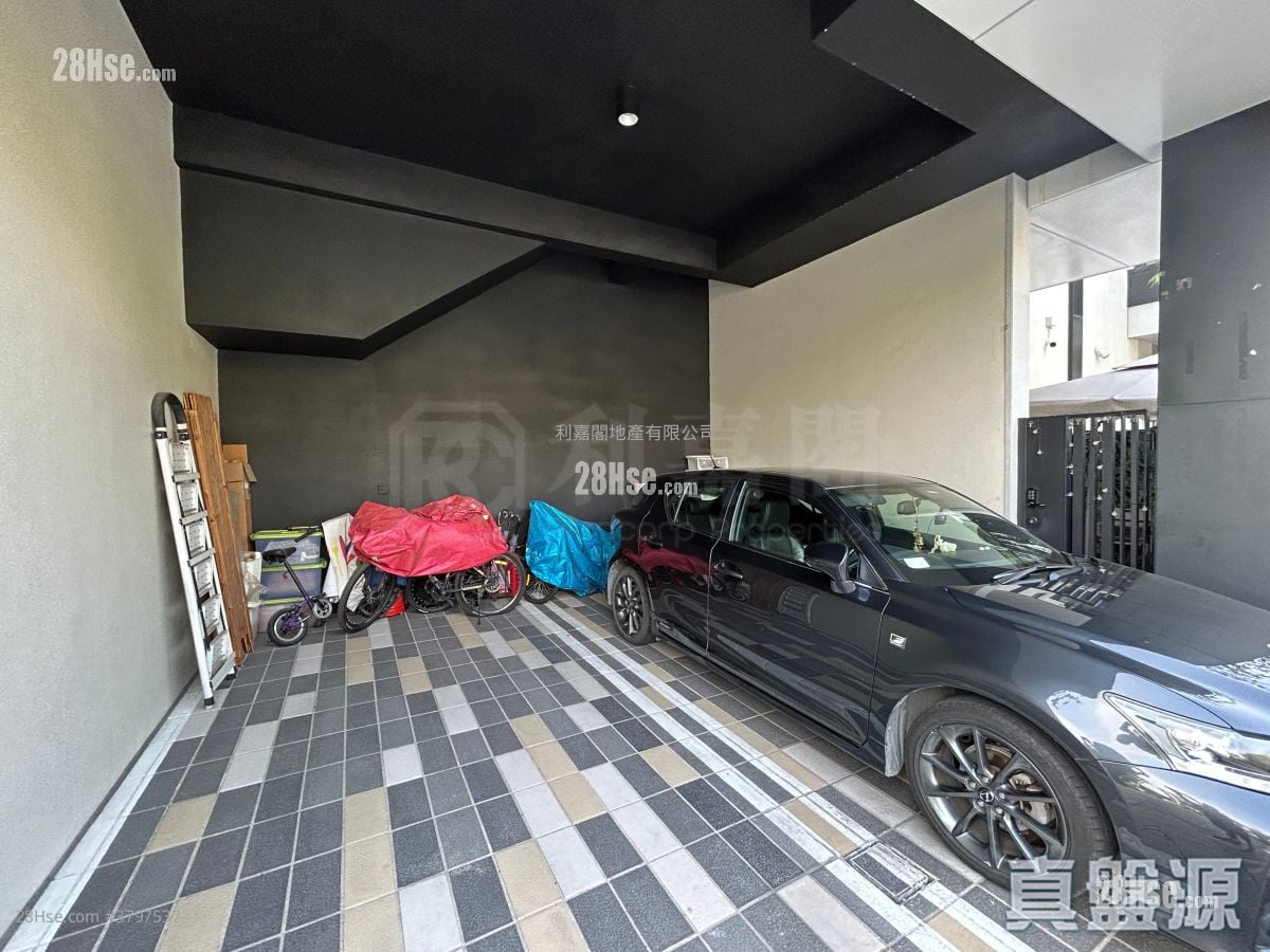 Park Villa Hillcrest Sell 4 Bedrooms 1,567 ft²