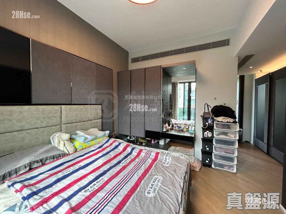 Park Villa Hillcrest Sell 4 Bedrooms 1,567 ft²