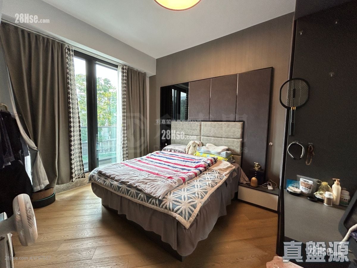 Park Villa Hillcrest Sell 4 Bedrooms 1,567 ft²