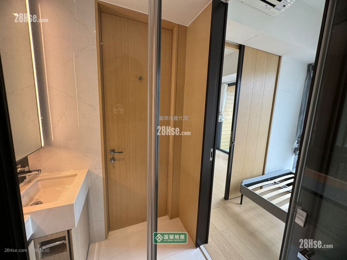 Eltanin Square Mile Rental 1 Bedroom , 1 Bathroom 248 ft²