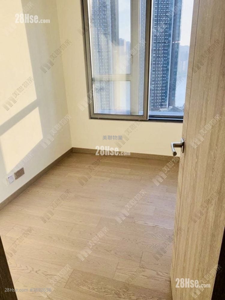 Aurora Rental 3 Bedrooms , 2 Bathrooms 644 ft²