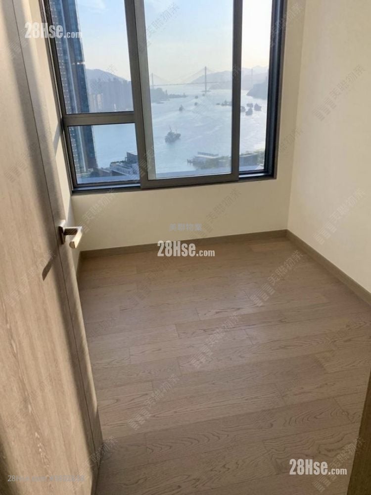 Aurora Rental 3 Bedrooms , 2 Bathrooms 644 ft²