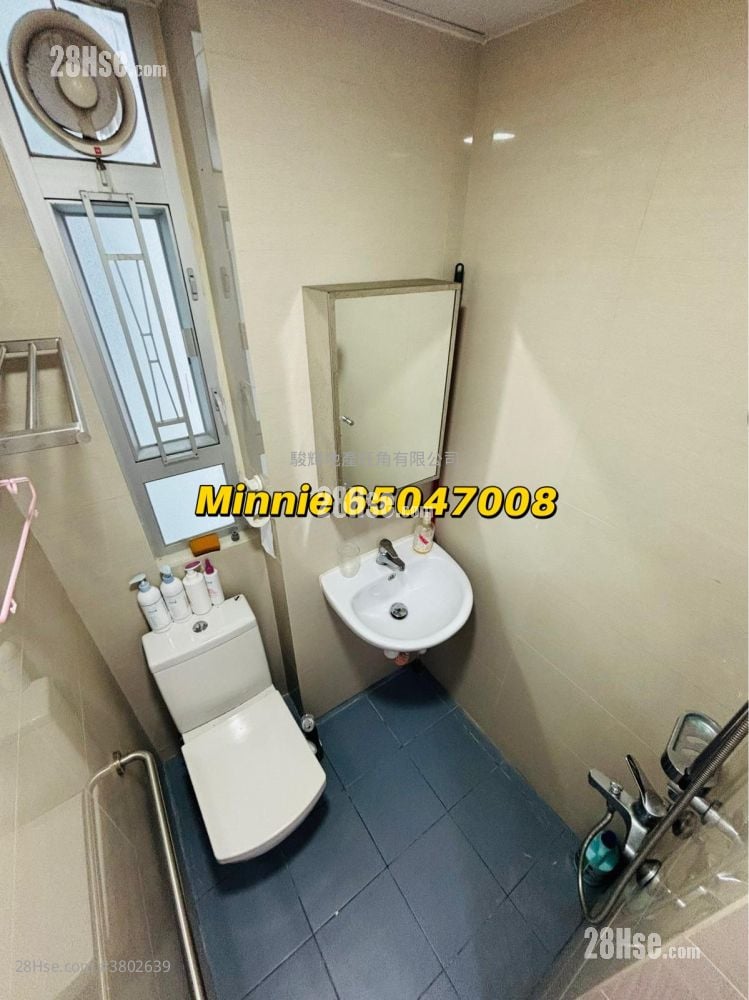 永发大厦 售盘 2 房 , 1 浴室 246 平方尺