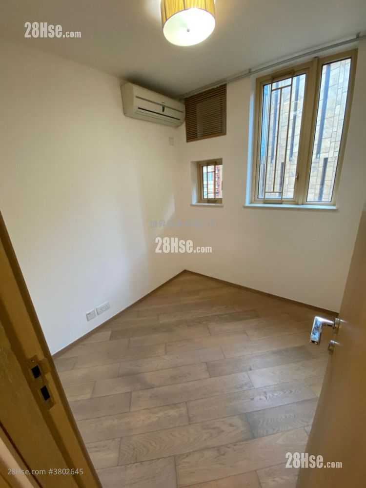 海滨南岸 售盘 2 房 , 1 浴室 432 平方尺