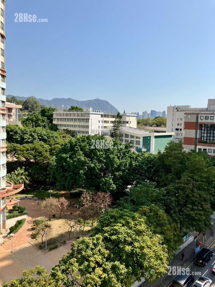 Tin Fung House Sell 2 Bedrooms , 1 Bathroom 269 ft²