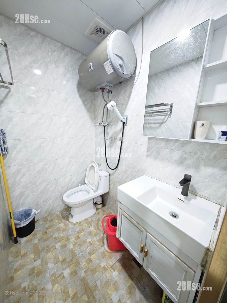 新蒲岗 崇龄街 唐楼 租盘 开放式间隔 , 1 浴室 120 平方尺