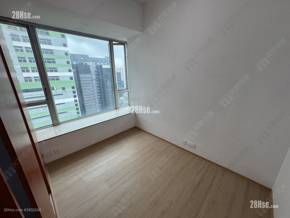 Indihome Sell 1 Bedroom 420 ft²